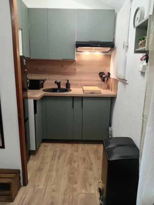 Jolie Maisonnette Dans Residence Calme Avec Piscine Le Barcarès Zewnętrze zdjęcie